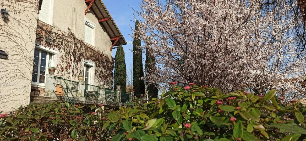 Chambre D'Hotes Park Des Collines - Gite Génissieux Dış mekan fotoğraf